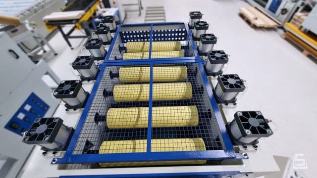 Roller press - CAL
